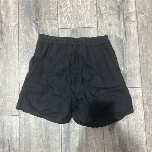 • Sleeper • Women’s Linen Shorts Pleated & Cuffed Black Small - Picture 5 of 5